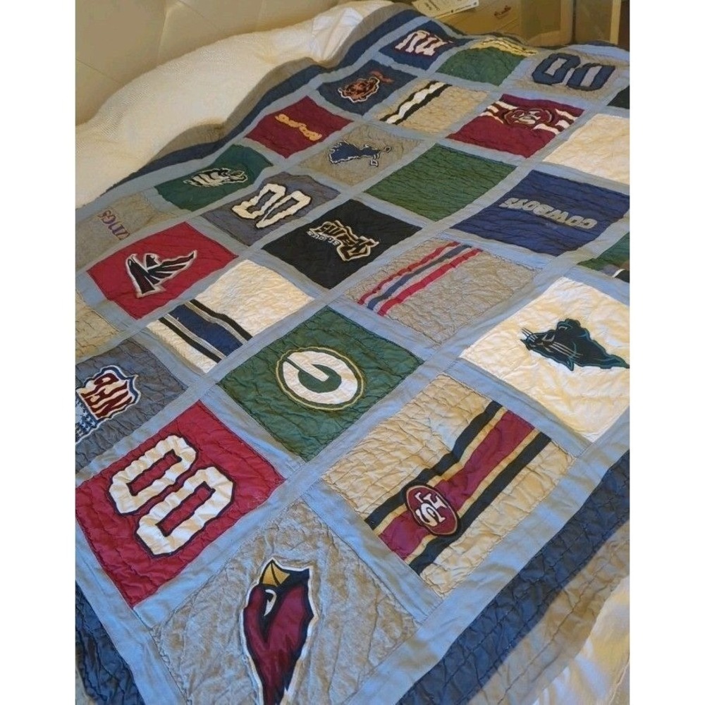200. Pottery Barn Teen Queen NFL Football NFC Team Logos Quilt Comforter Bedding